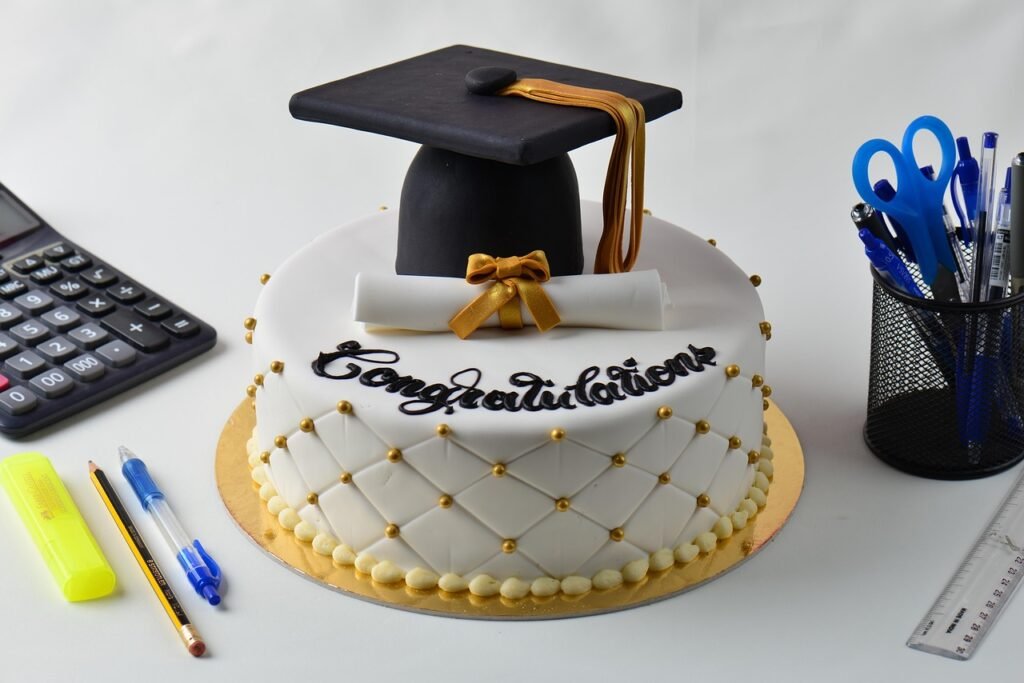 graduation cake, happy birthday, cake, dessert, delicious, sweet, bake, eat, cream, pastries, chocolate, sweets, baking, bakery, tasty, baked